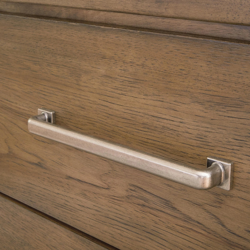 Cabalynn Dresser