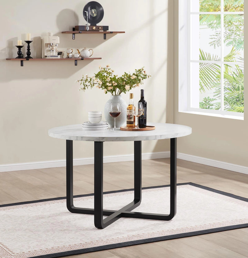 Dining Table & 4 Side Chairs