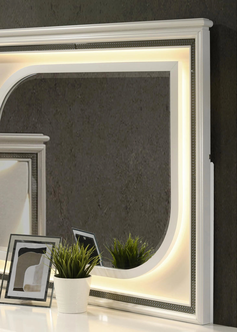 King Bed - Dresser - Mirror