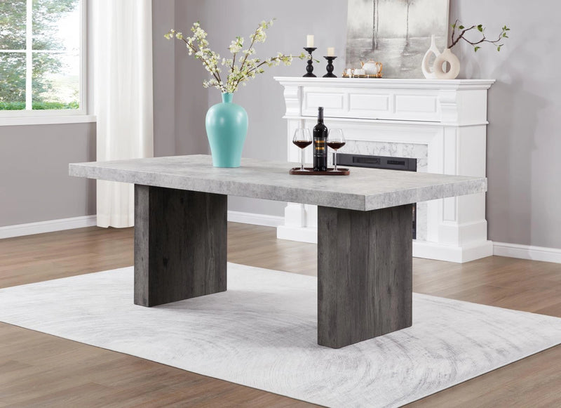 Dining Table & 4 Side Chairs