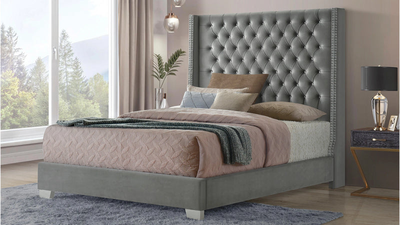 Klorey QUEEN BED - B581-Q