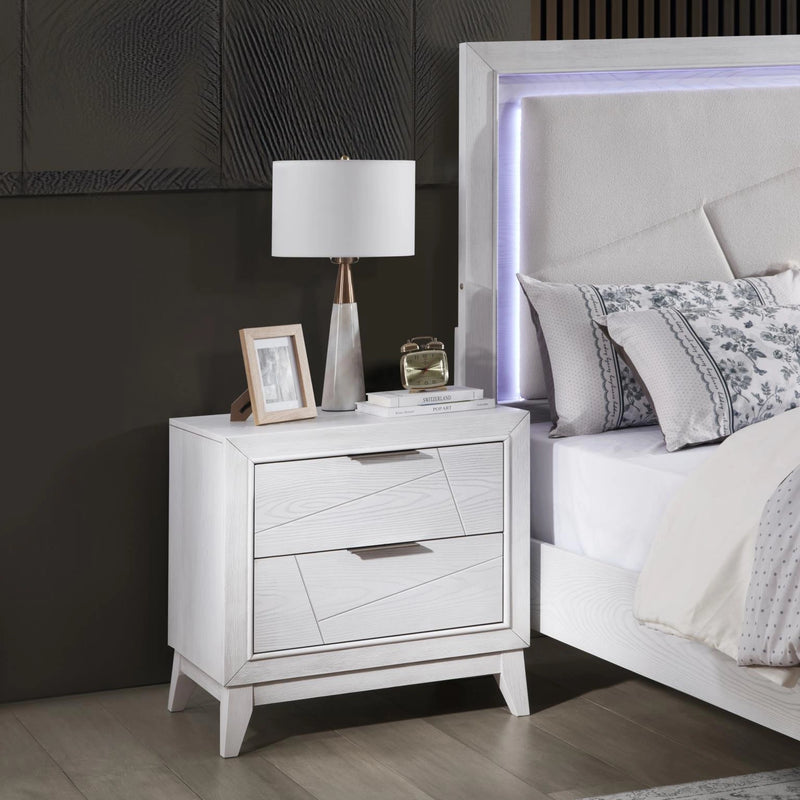 King Bed-Dresser-Mirror