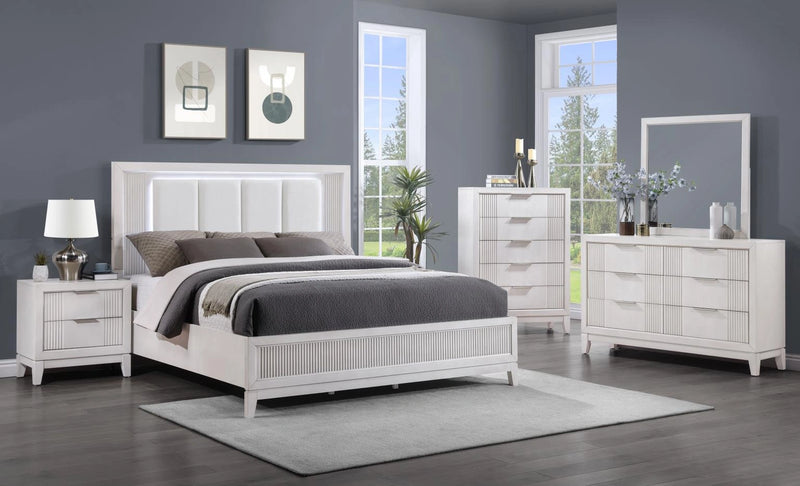 B252 Bed-Dresser-Mirror