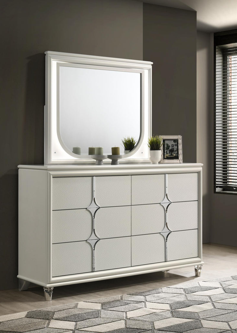 B025 Mysterious Gold Dresser