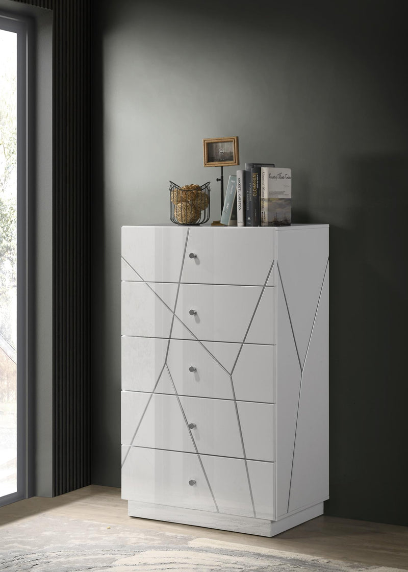 Queen Bed - Dresser - Mirror
