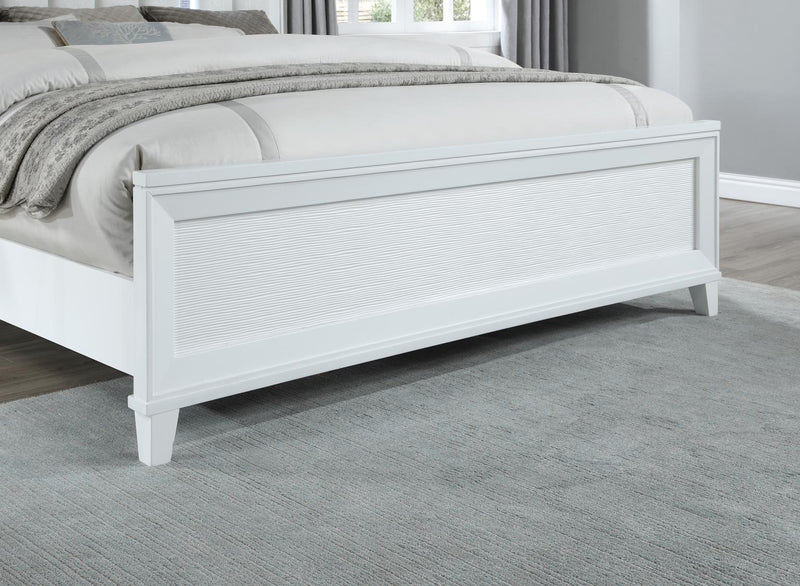 Queen Bed-Dresser-Mirror
