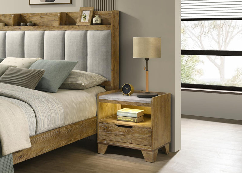 Light Aspen Oak King Bed