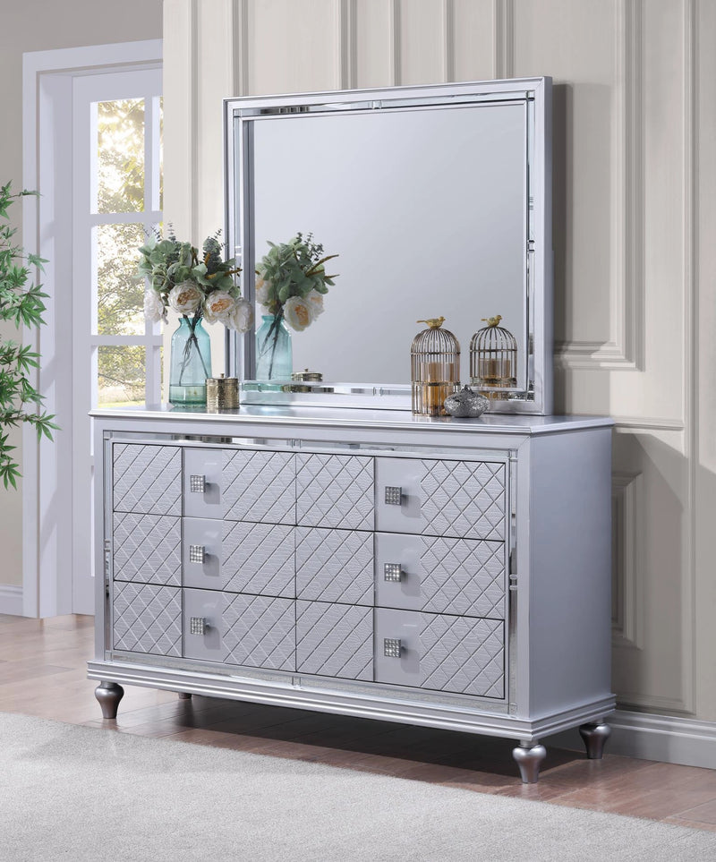 B048 Silver Mirror