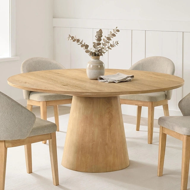 Tottenham 5 Pc. Dining Table Set